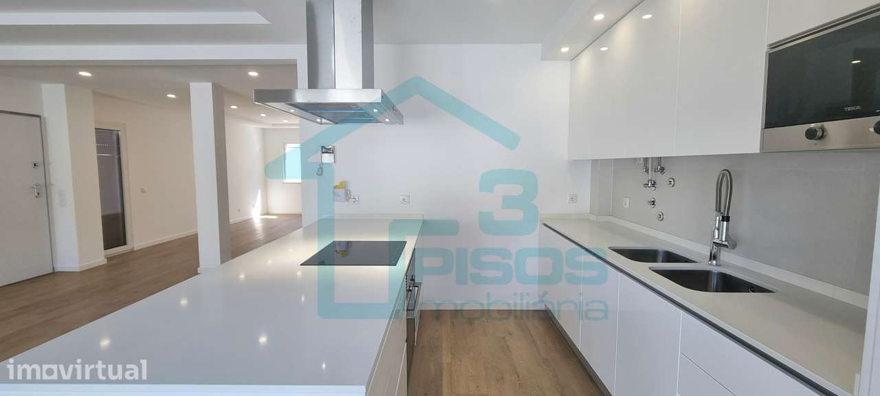 Moradia V4+1 com piscina - Costa da Caparica - Almada - Grande imagem: 3/36