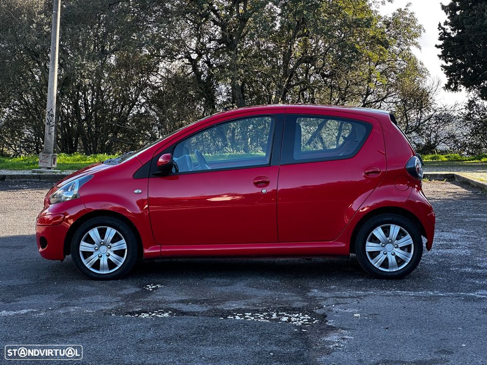 Toyota Aygo Cool - 2