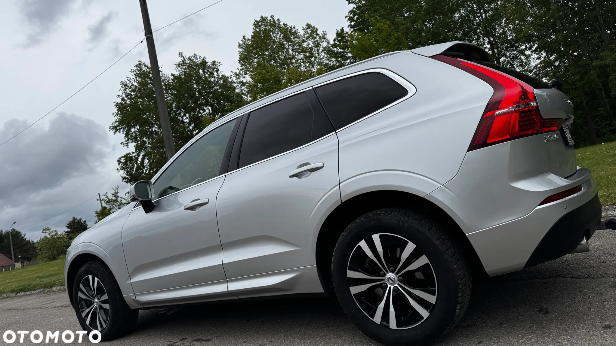 Volvo XC 60 B4 D Geartronic Momentum Pro - 5