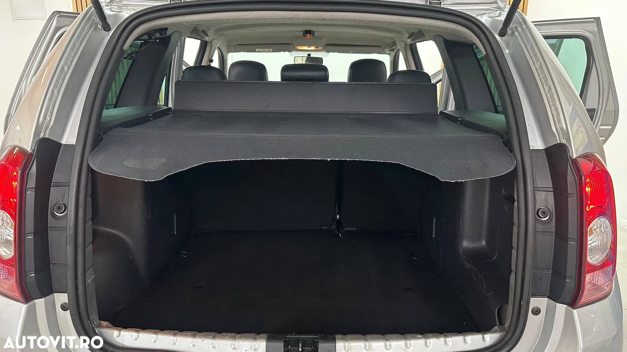 Dacia Duster 1.6 4x2 Ambiance - 19