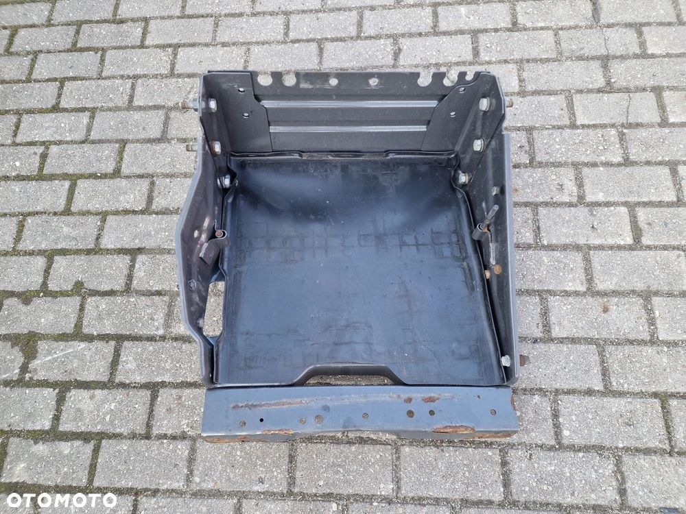 Podstawa Mocowanie Skrzynka Akumulator Scania R 2140666 - 1