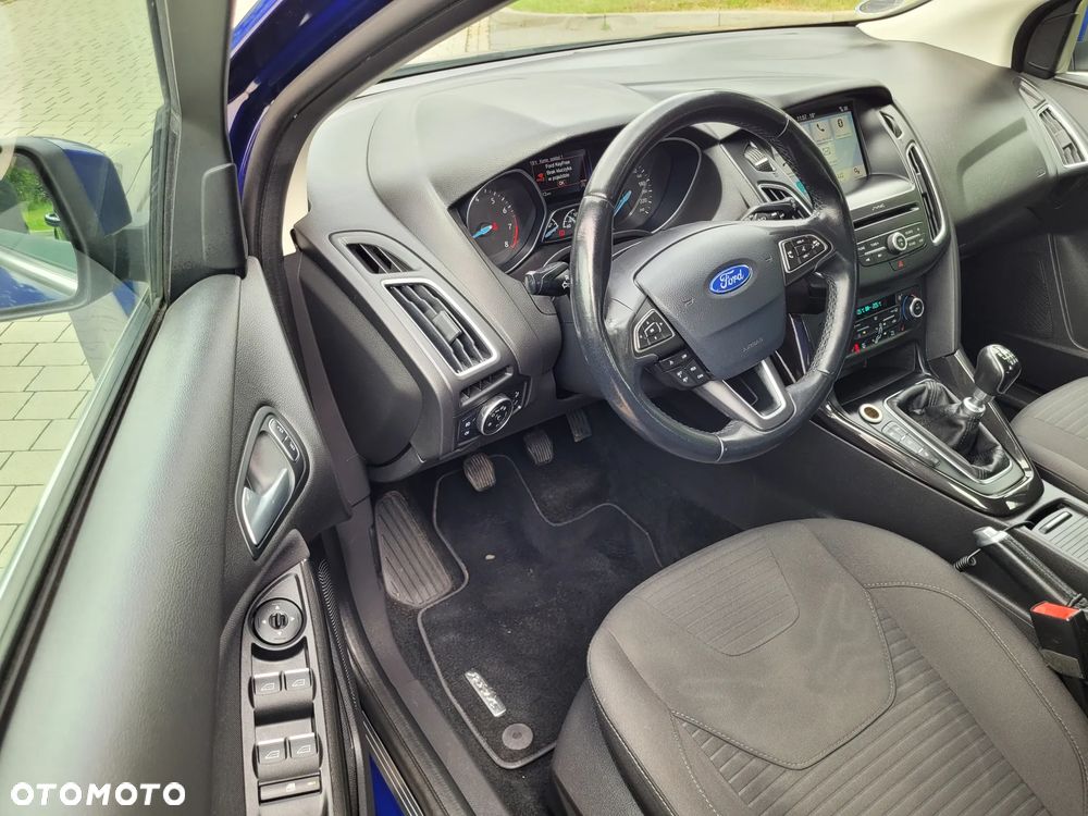 Ford Focus 1.0 EcoBoost Titanium - 15