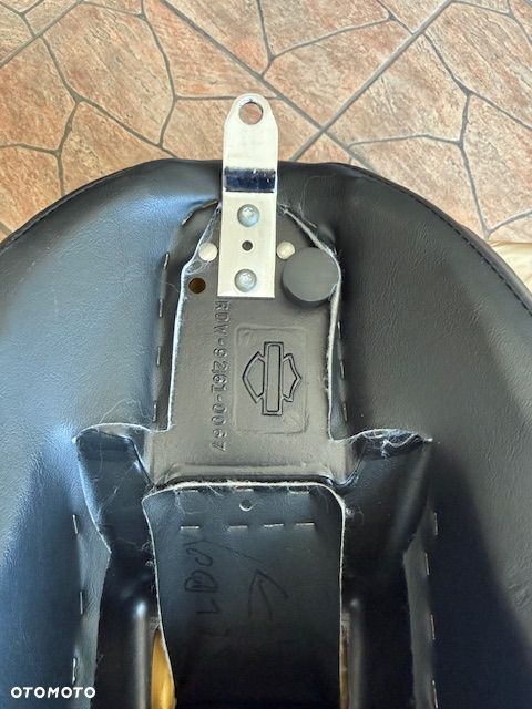 KANAPA SIEDZENIE TALLBOY HARLEY TOURING Electra Glide Road Glide Trike 09-23   52000134 - 16