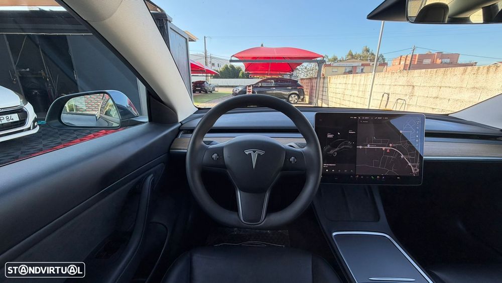 Tesla Model 3 Long-Range Dual Motor AWD - 23