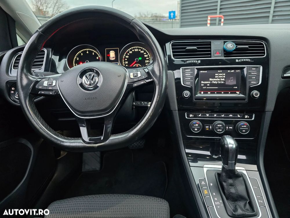 Volkswagen Golf 1.4 TSI BMT DSG Highline - 6