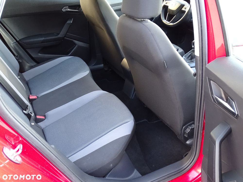 Seat Arona - 13