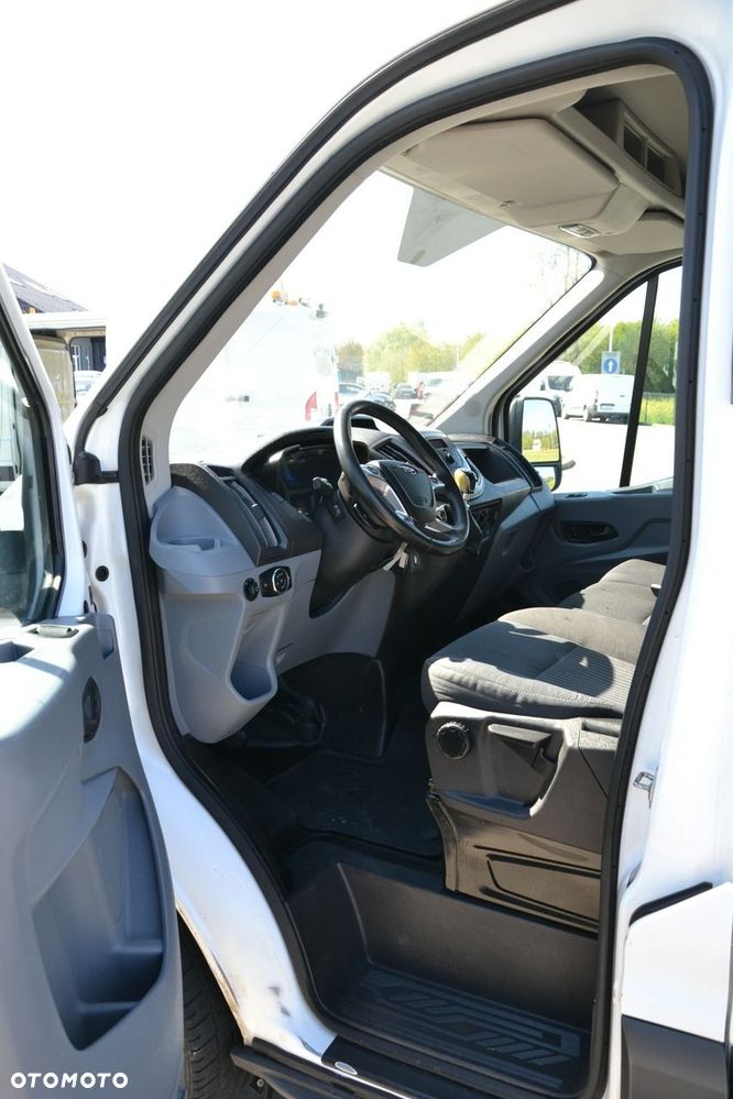 Ford Transit - 14