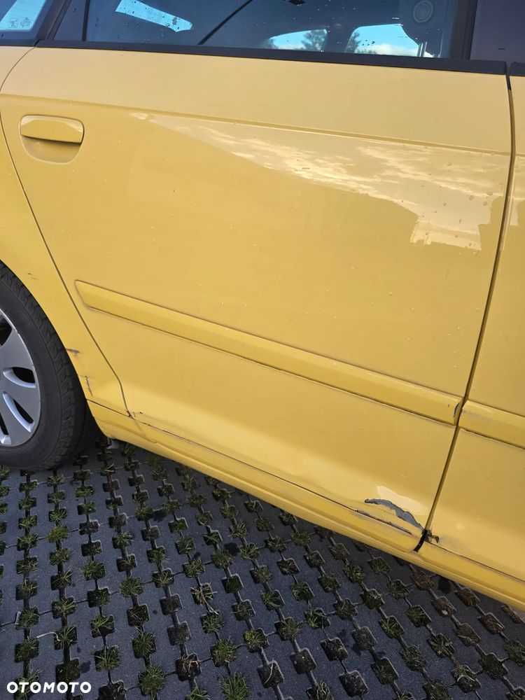 Audi A3 Sportback 1.6 FSI Ambiente - 21