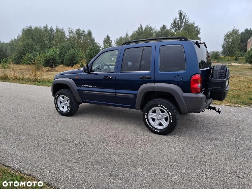 Jeep Cherokee 2.4 Sport - 14