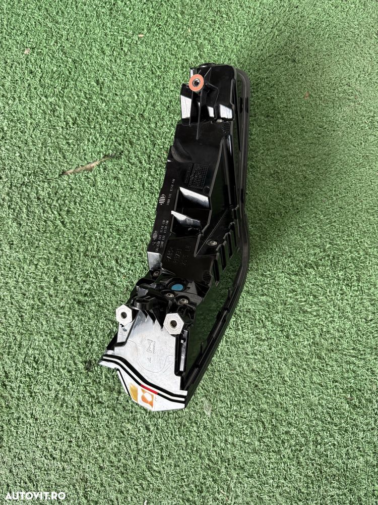 Stop stanga aripa Bmw seria 7 G70 - 5