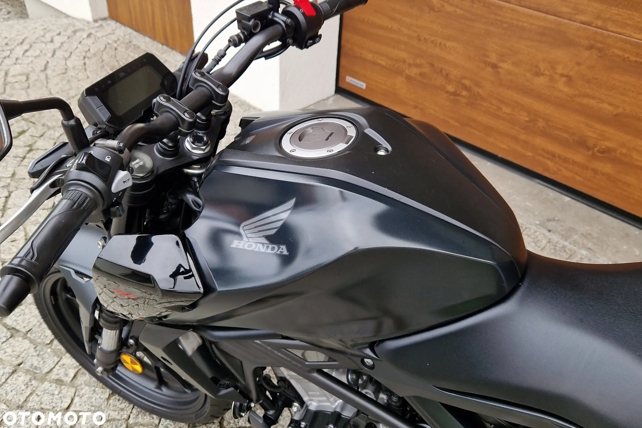 Honda CB - 20