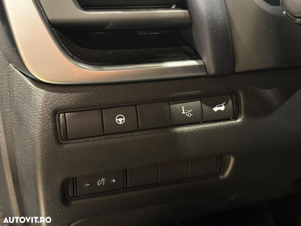 Nissan Qashqai+2 - 31