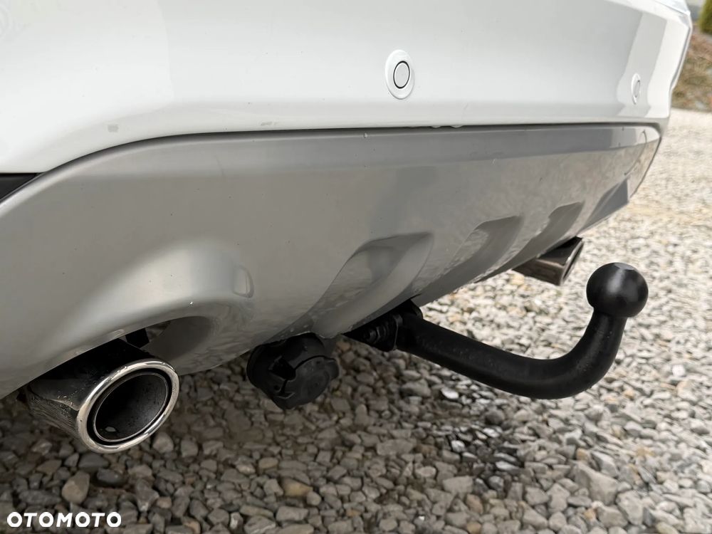 Ford Kuga 2.0 TDCi 4x4 Titanium - 20