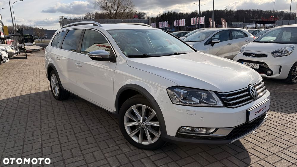 Volkswagen Passat Alltrack 2.0 TDI 4Motion DSG BlueMotion Tec - 5