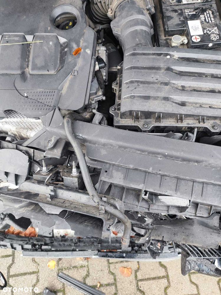Volkswagen Tiguan - 2