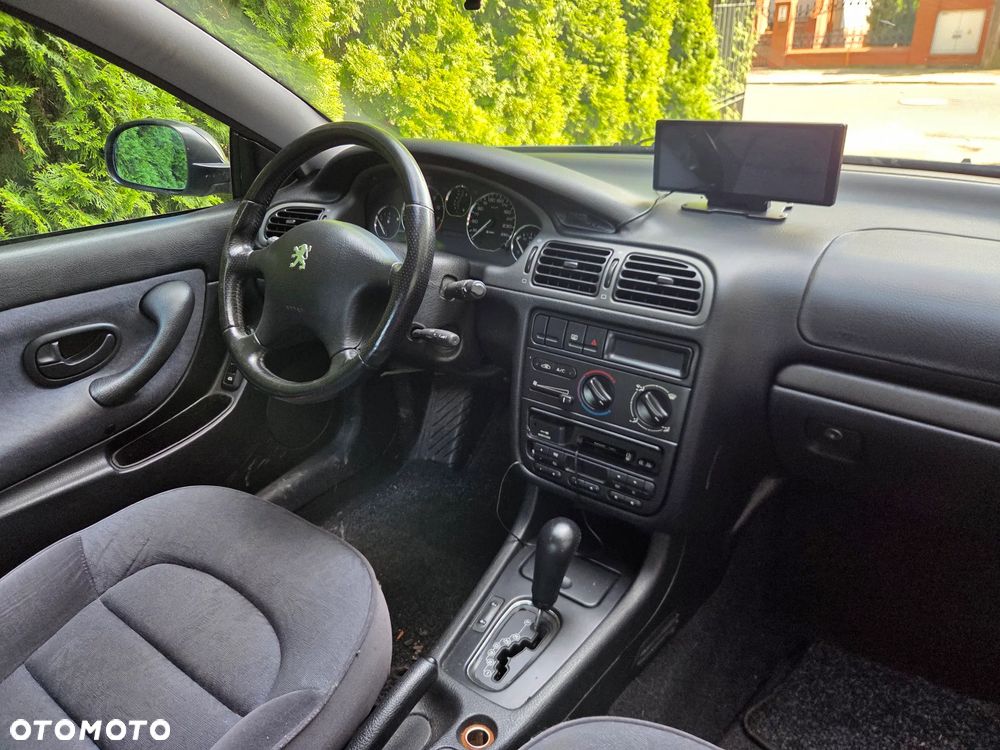 Peugeot 406 - 18