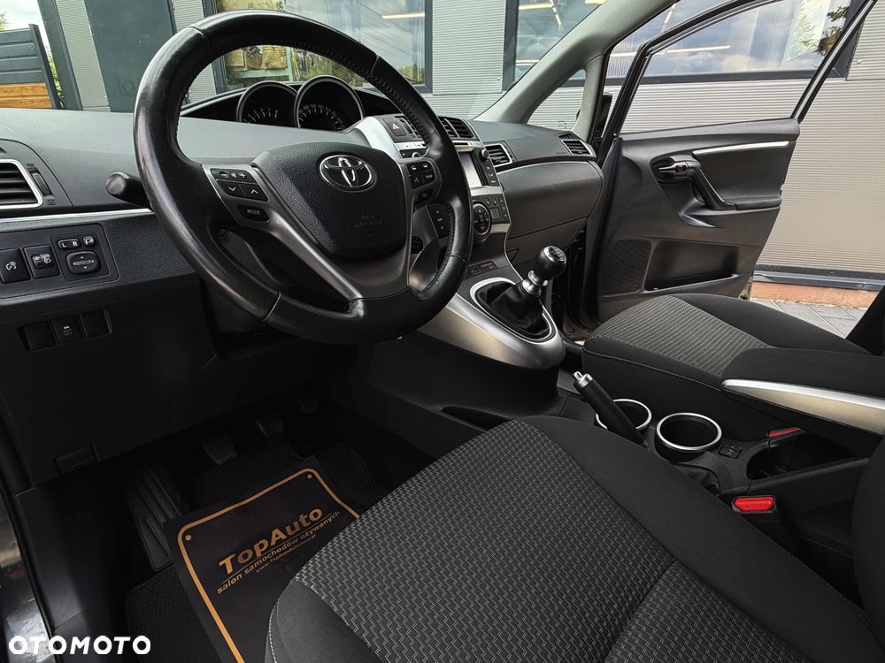 Toyota Verso 1.8 Prestige EU5 7os - 18