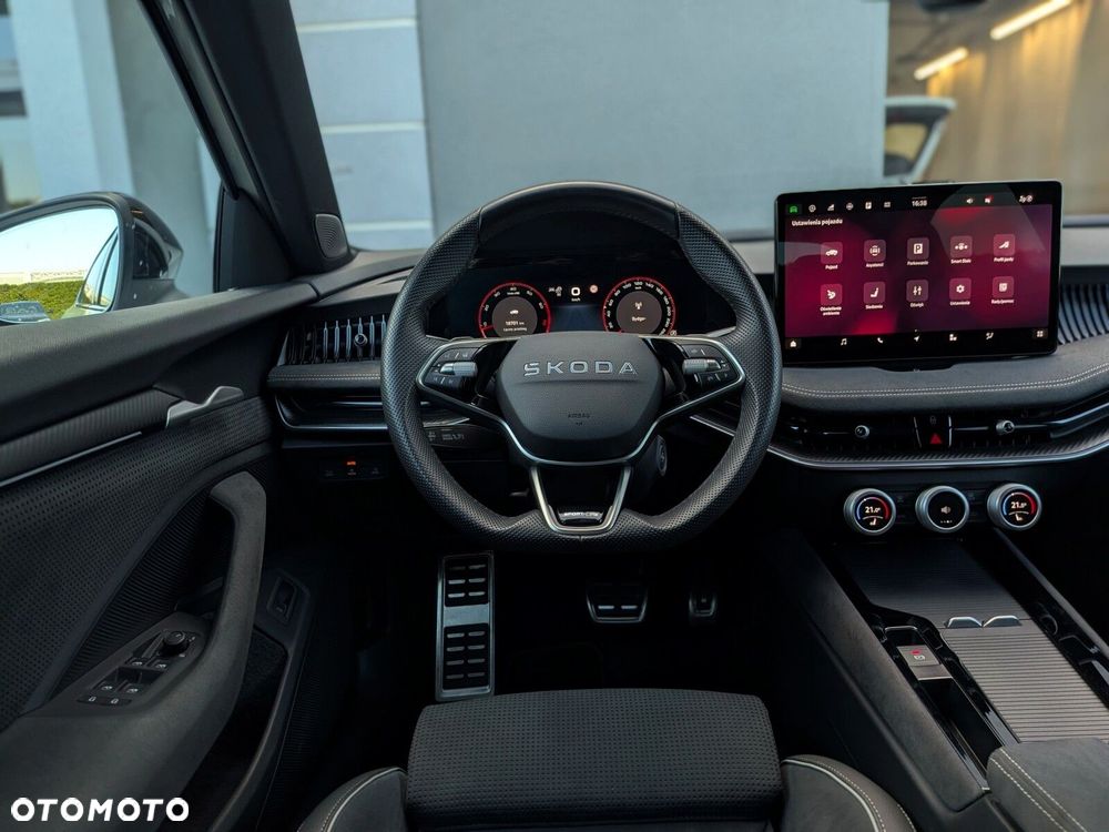 Skoda Superb 2.0 TSI Sportline DSG - 22