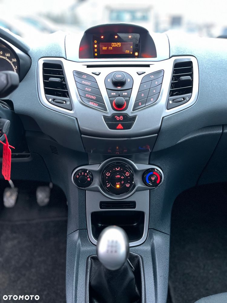 Ford Fiesta 1.25 Viva - 14