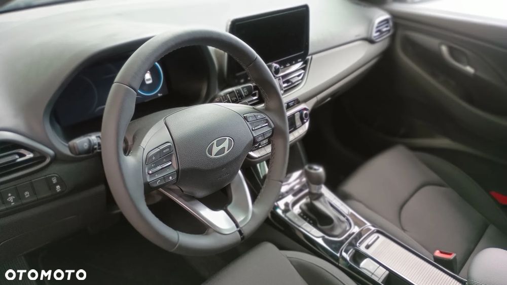 Hyundai i30 1.0 T-GDI Smart DCT - 12