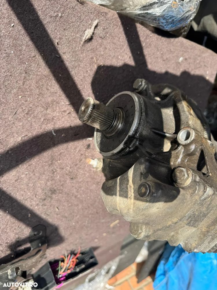 Cutie transfer Dacia Duster cod 8200988056 8200988057 1.5 dci 4x4 E5 2010-2017 - 7