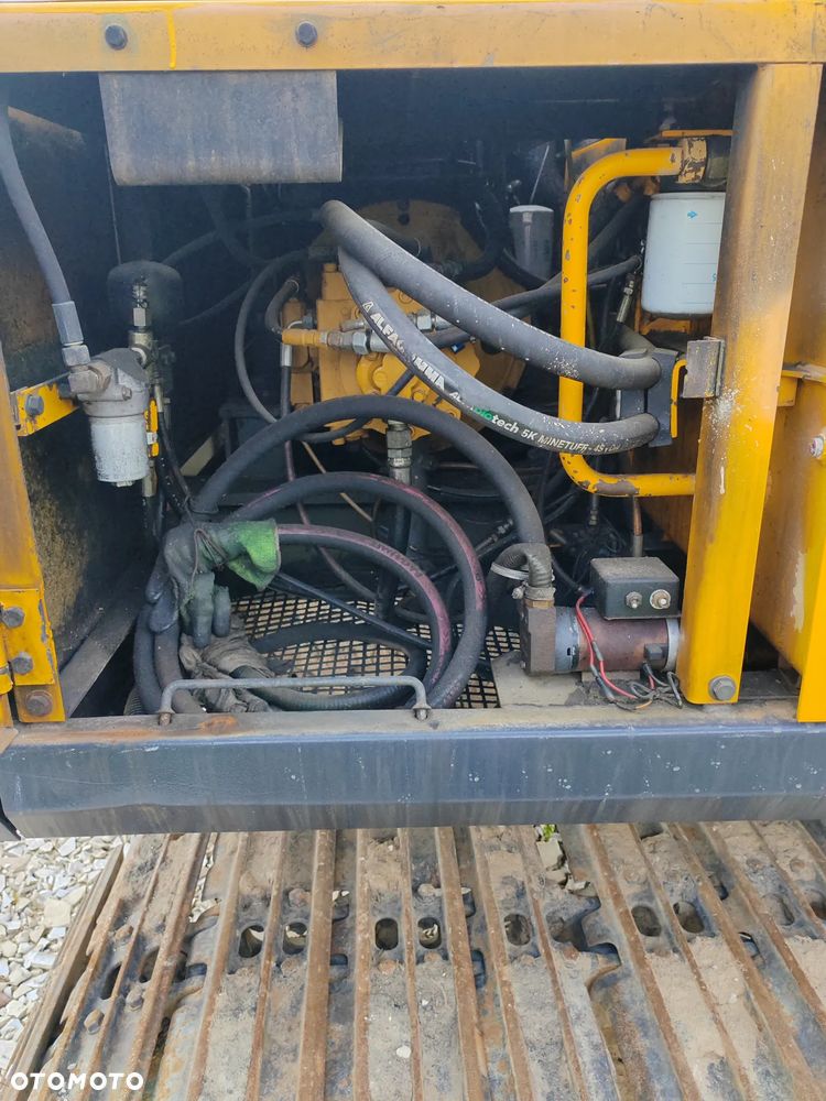 JCB JS150 - 7