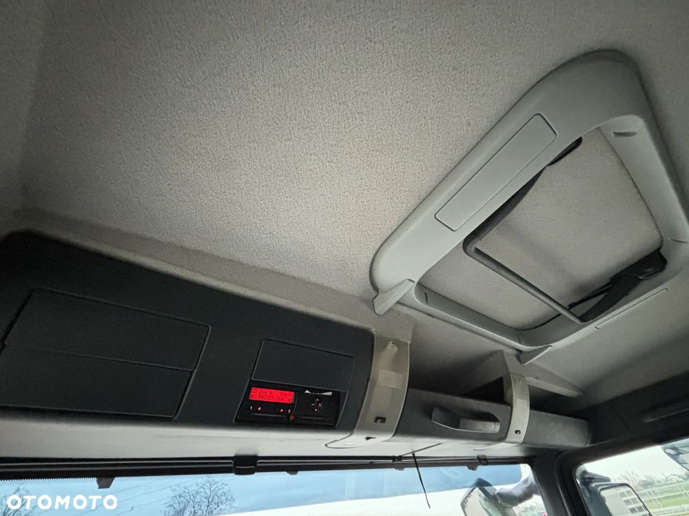 MAN TGS 18.320 2010 rok do przewozu zwierząt , do żywca, do bydła ,zabudowa FINKL z przegordami i wentylatorami , rampa hydrauliczna , z Niemiec - 21