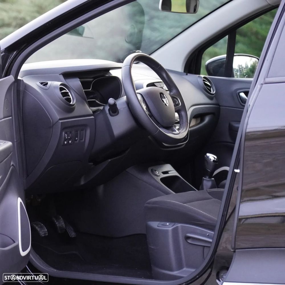 Renault Captur 0.9 TCE - 17