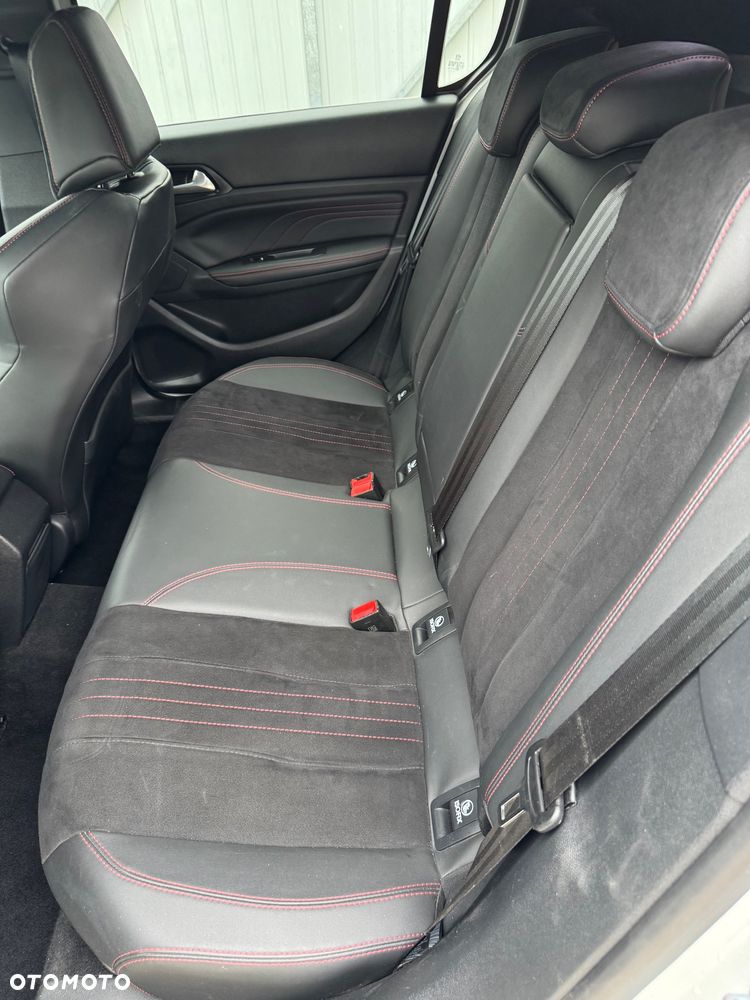 Peugeot 308 PureTech 263 Stop & Start GTi by Sport - 14