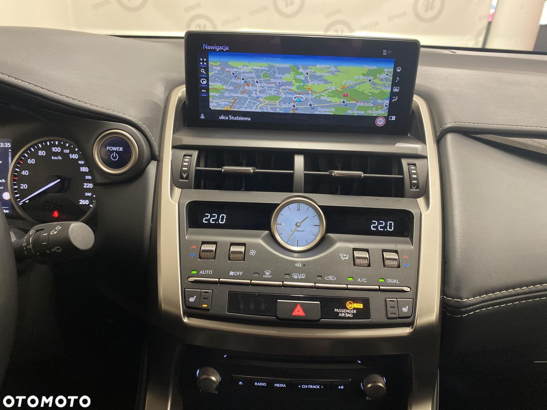 Lexus NX - 16