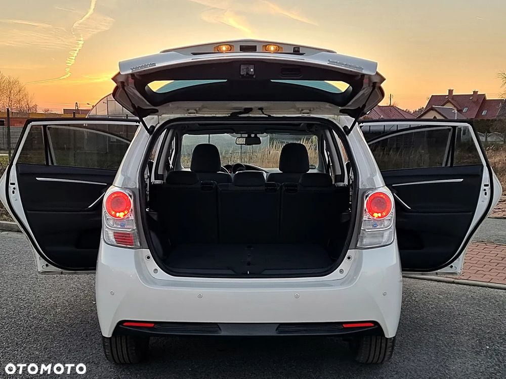 Toyota Verso 1.8 Edition - 16