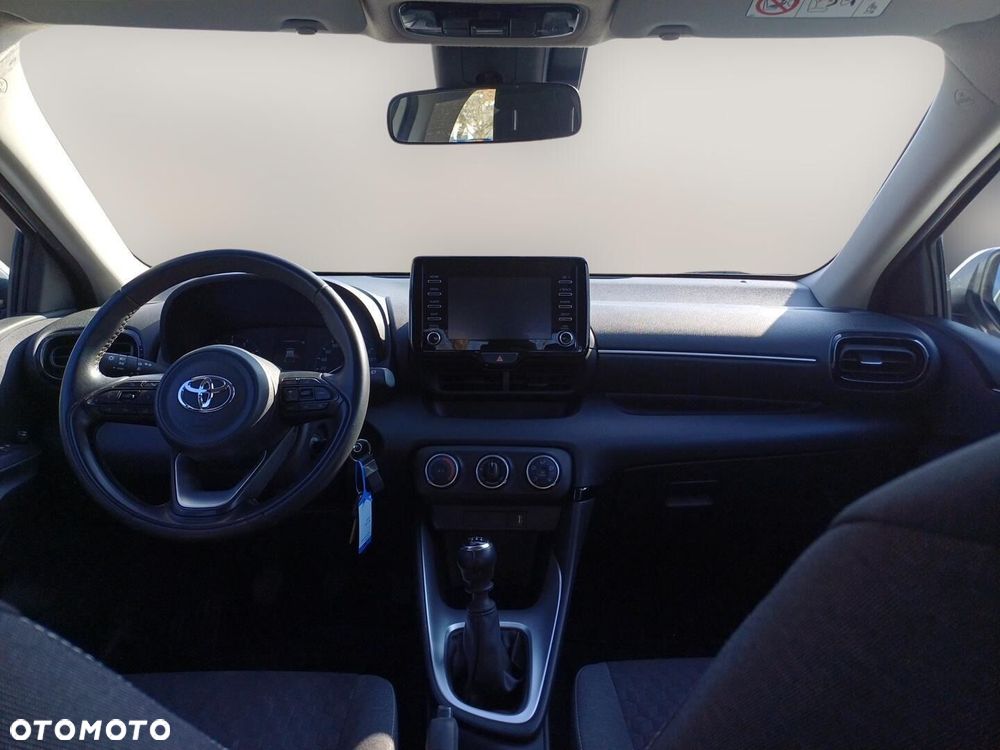 Toyota Yaris - 14