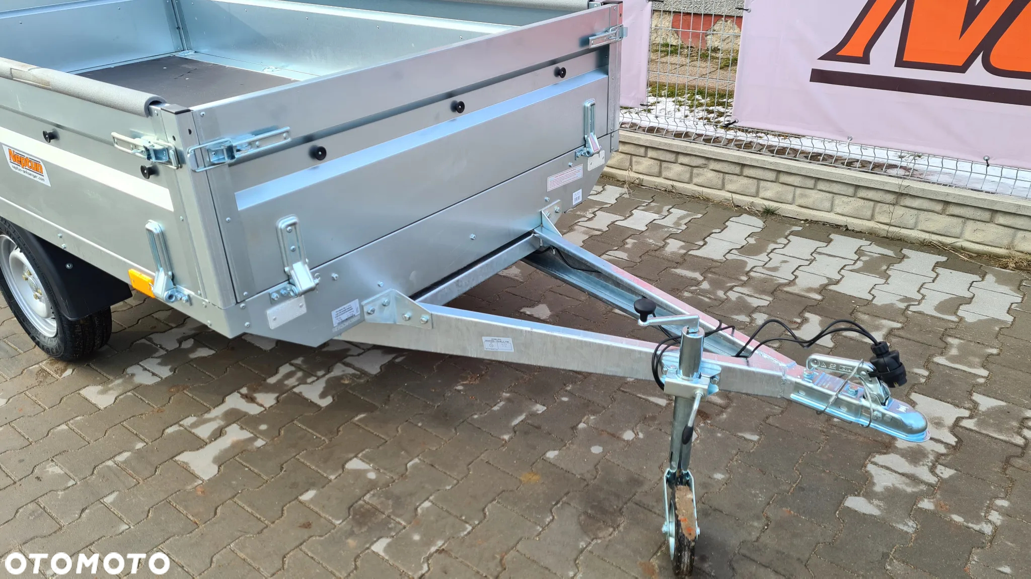 Neptun NORDICA skrzynia 263x145 burta 40cm przyczepa platforma GN124 - 7