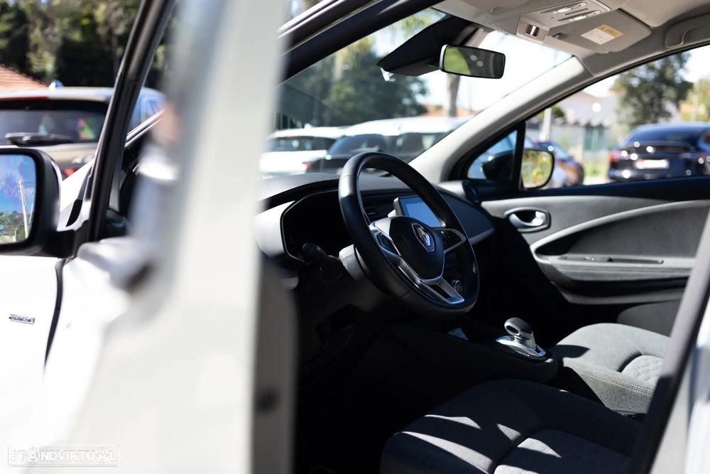 Renault Zoe (c/ Bateria) Limited 50 - 8