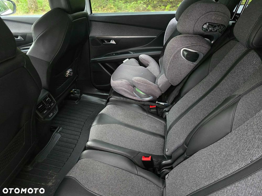 Peugeot 5008 - 7