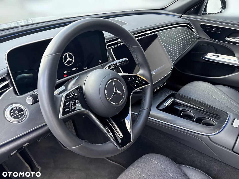 Mercedes-Benz Klasa E 200 d 9G-TRONIC - 10