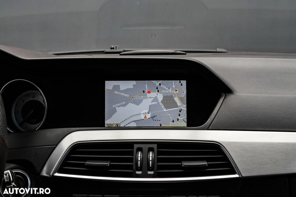 Mercedes-Benz C 250 CDI DPF (BlueEFFICIENCY) Avantgarde - 21
