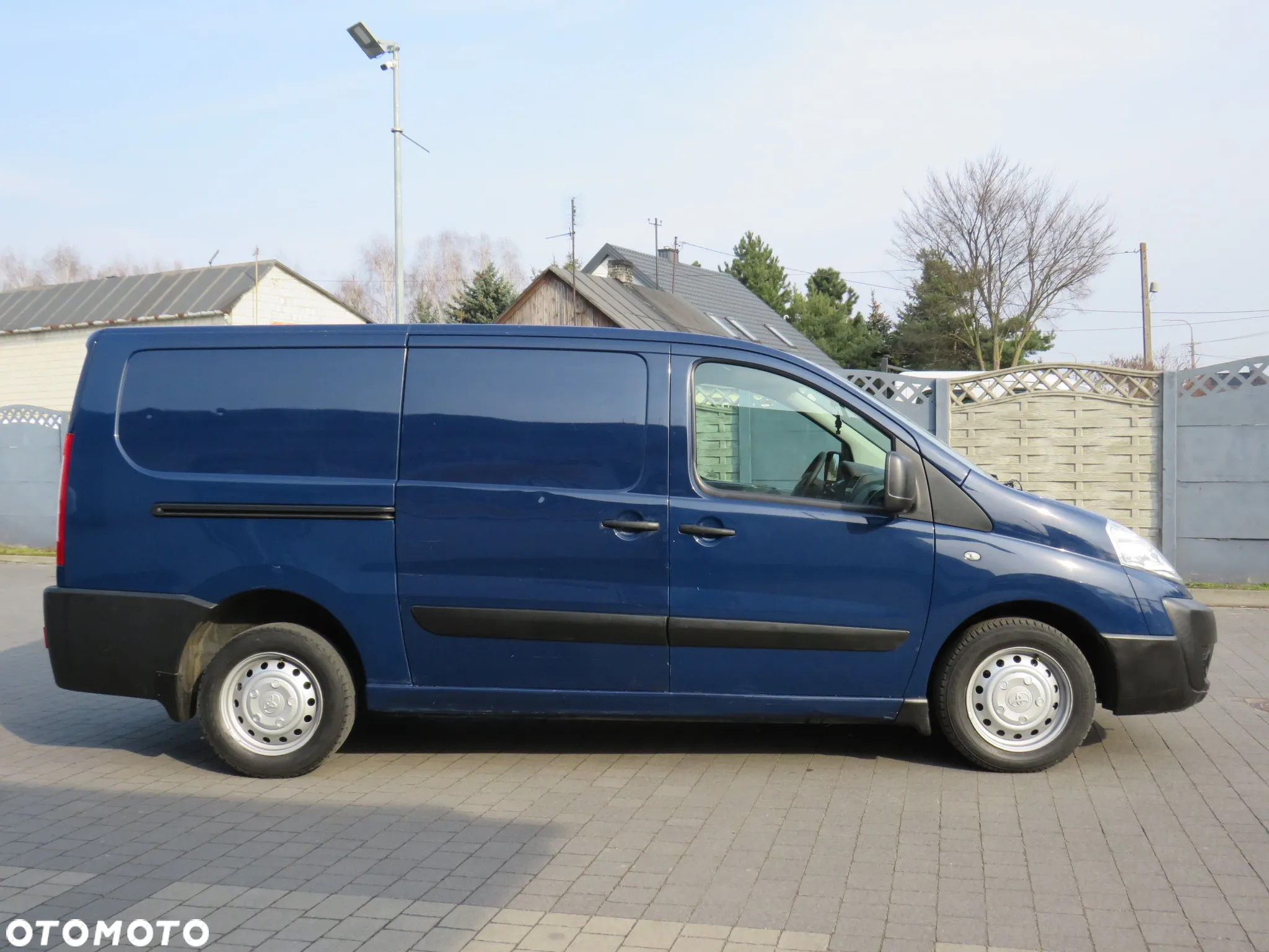 Toyota Proace Long 2.0HDI 128Ps - 11