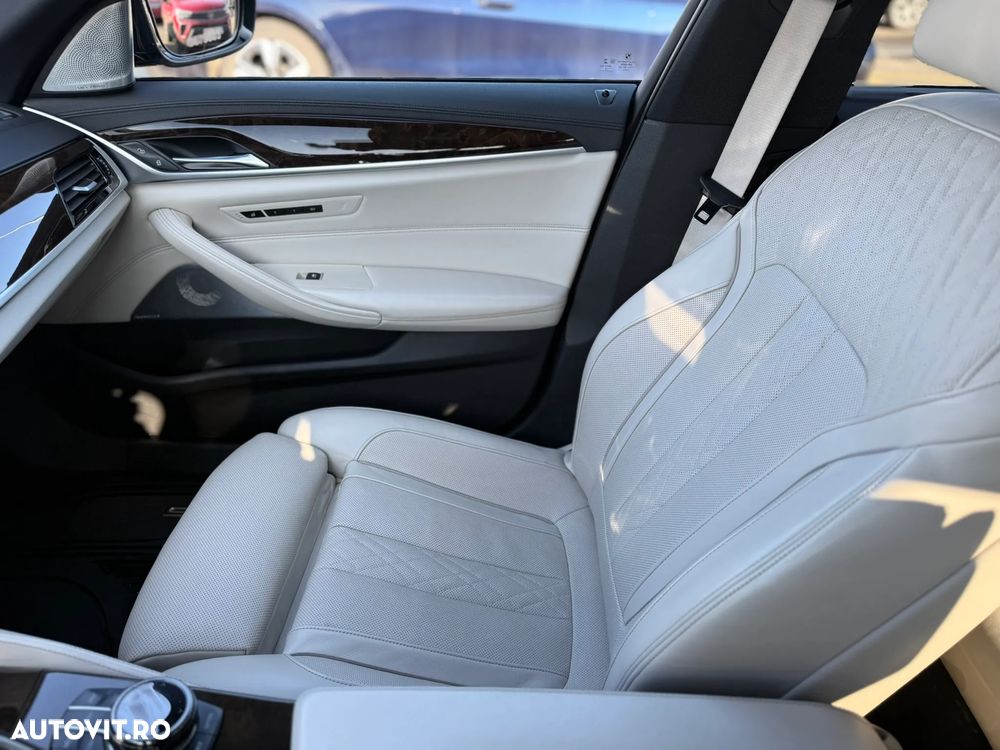 BMW Seria 5 530d xDrive Aut. Luxury Line - 20