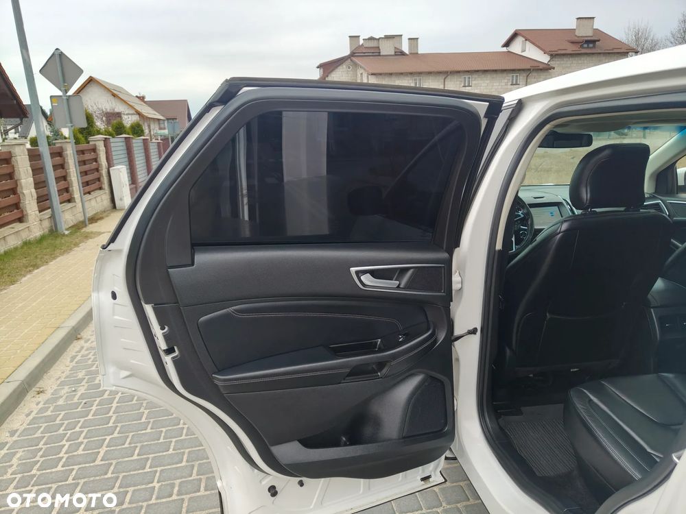 Ford Edge 2.0 TDCi Twin-Turbo 4WD Titanium - 21