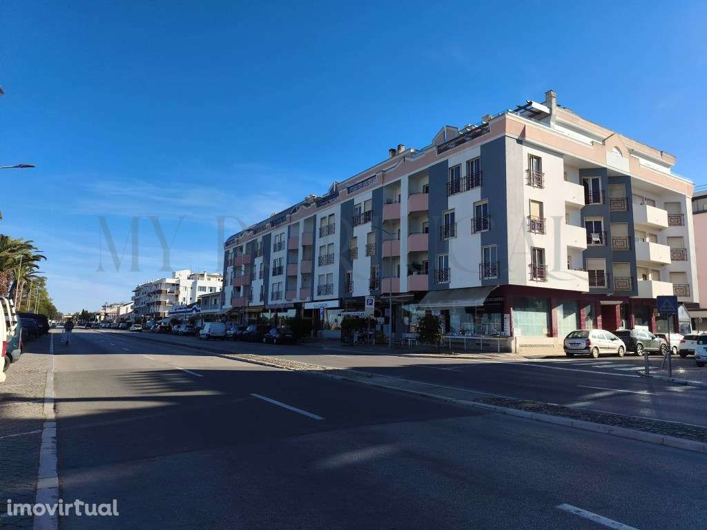 Escritório com Potencial Único em Lagos - Customize o seu Espaço na... - Grande imagem: 4/15