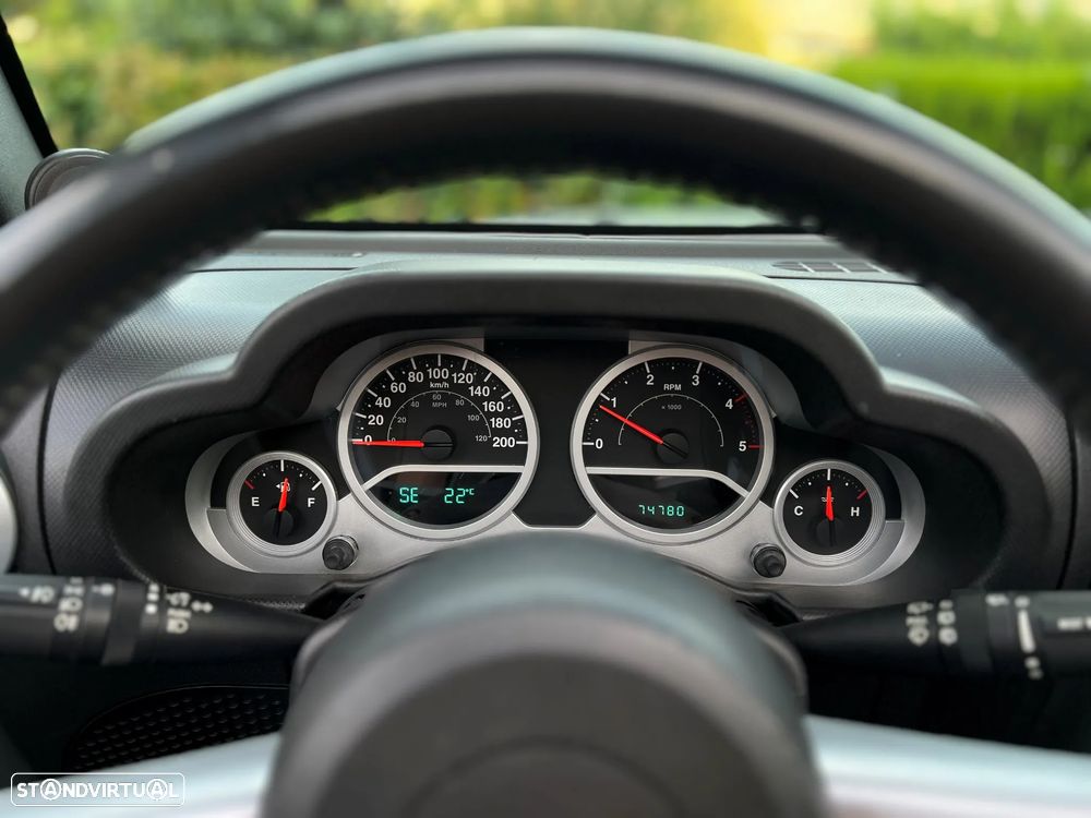 Jeep Wrangler Unlimited 2.8 CRD MTX Sahara Limited - 28