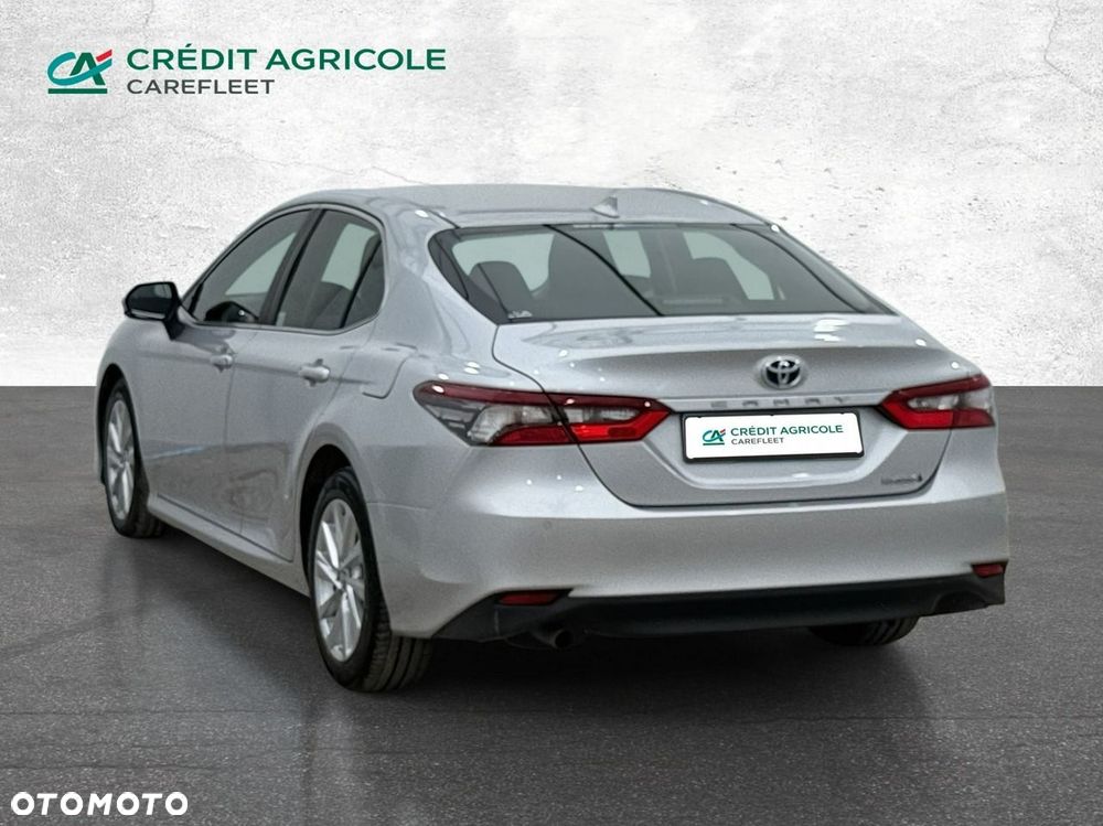 Toyota Camry - 8