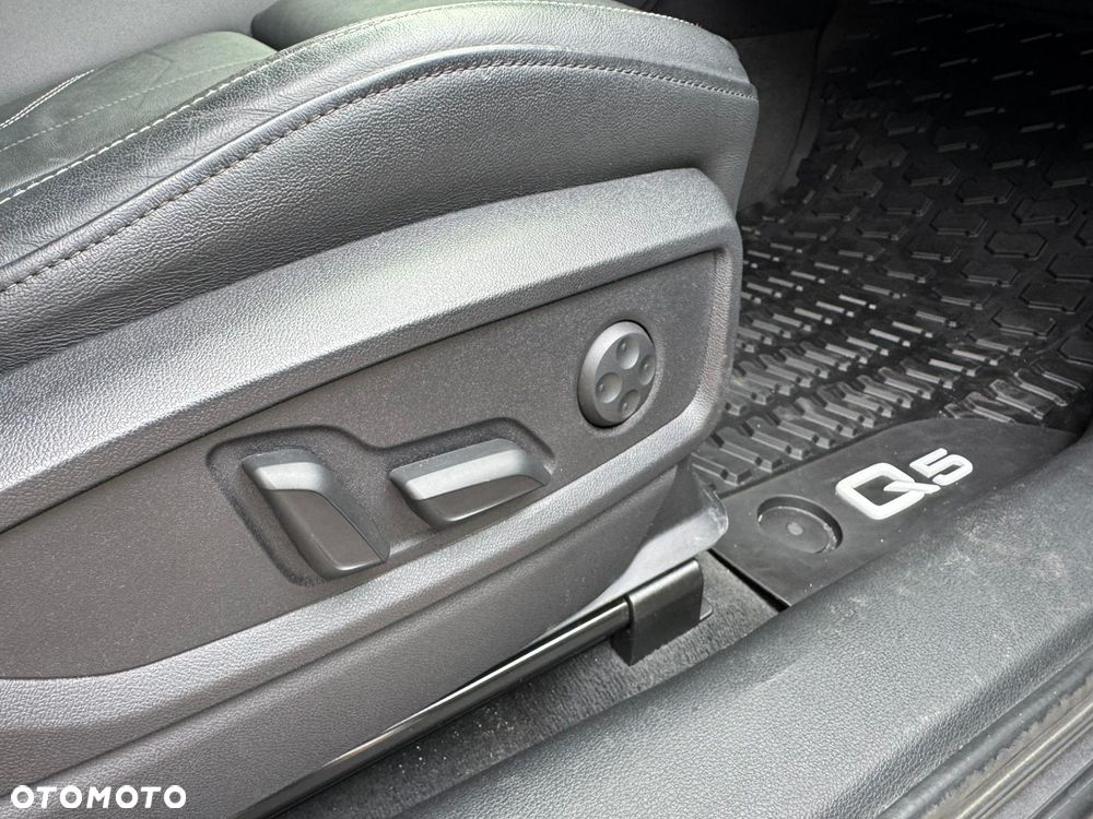 Audi Q5 Sportback 45 TFSI quattro S tronic S line - 30