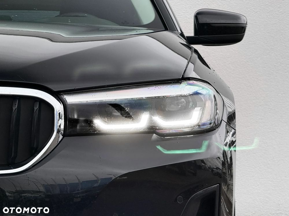 BMW Seria 5 520d xDrive Sport Line - 6
