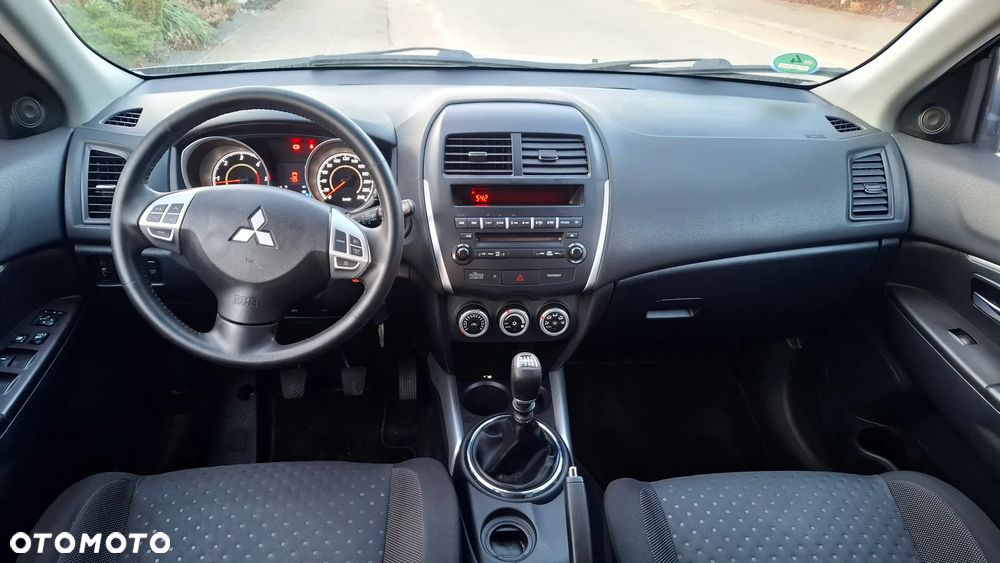 Mitsubishi ASX 1.8 DI-D 2WD Intro Edition - 11