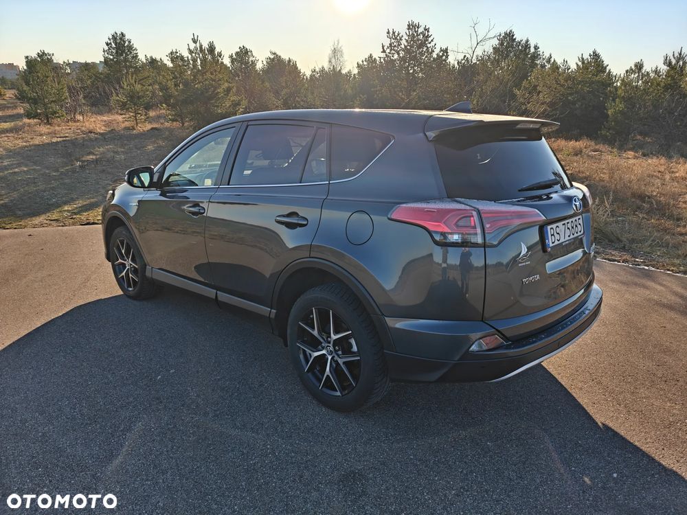 Toyota RAV4 Hybrid Style 4x4 - 6