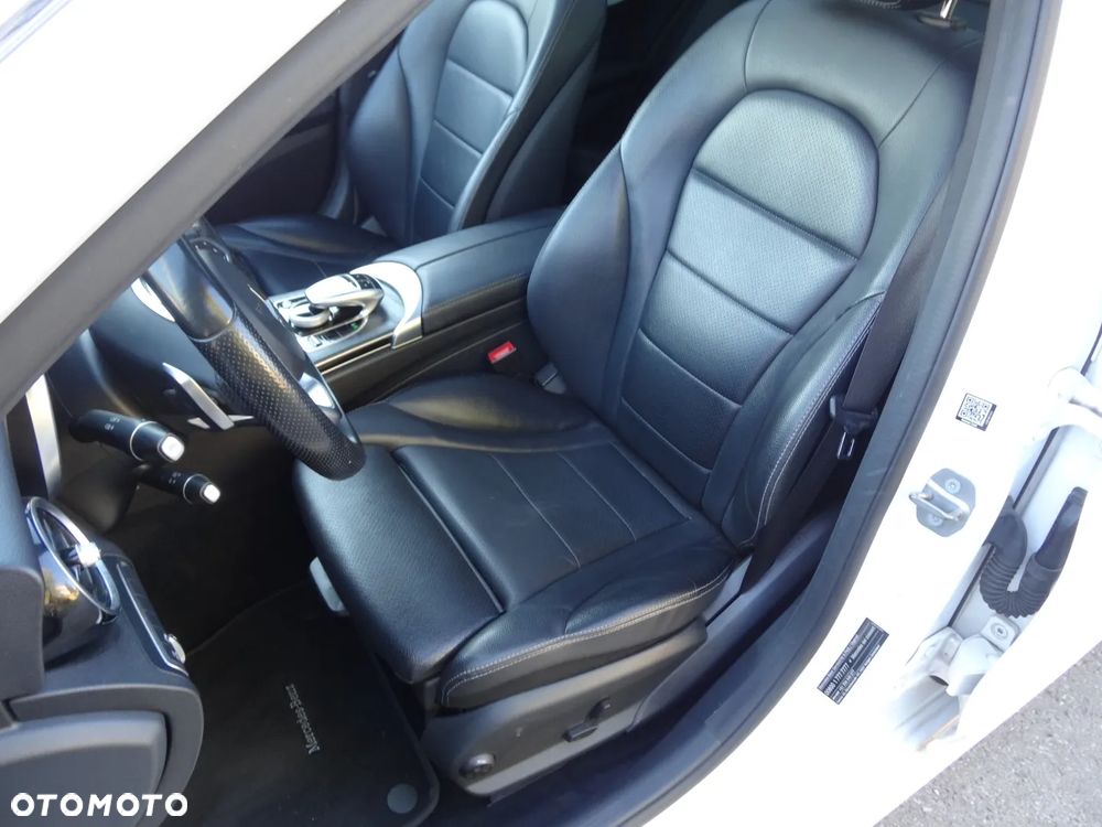 Mercedes-Benz Klasa C 180 9G-TRONIC Avantgarde - 22