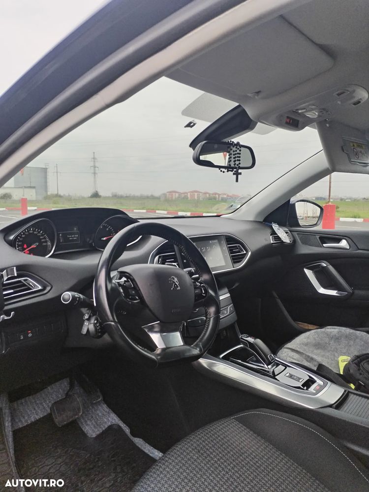 Peugeot 308 1.5 BlueHDi FAP STT EAT8 Active - 7