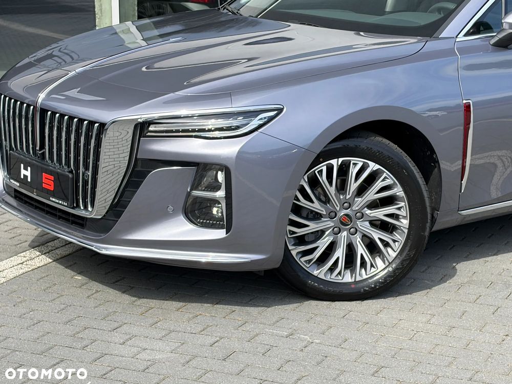 Hongqi H5 2.0T Deluxe - 19
